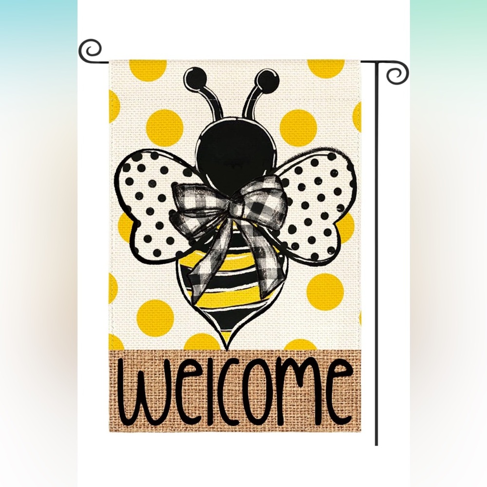 Bee Welcome Garden Flag with Yellow Polka Dots&Set Of 4 Decorative Pillow Cases